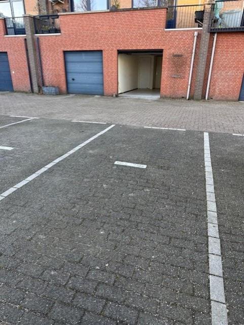 Big House In Roosendaal Apartment Exterior photo